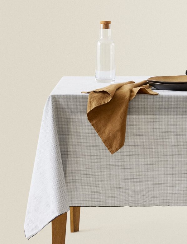 Mini Checked Tablecloth